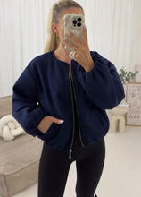 Laden Sie das Bild in den Galerie-Viewer, Bomber Jacke mit Zip
