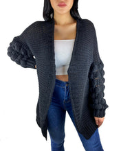 Laden Sie das Bild in den Galerie-Viewer, Strickjacke Bombom