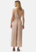 Laden Sie das Bild in den Galerie-Viewer, Jumpsuit