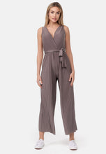 Laden Sie das Bild in den Galerie-Viewer, Jumpsuit