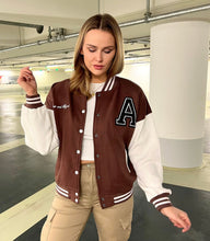 Laden Sie das Bild in den Galerie-Viewer, Damen Collegejacke