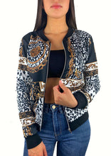 Laden Sie das Bild in den Galerie-Viewer, Bomberjacke - Blouson mit Animal Print
